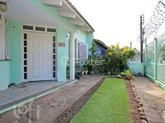 Casa / Sobrado para Venda em Porto Alegre/RS Sarandi 3 Quartos