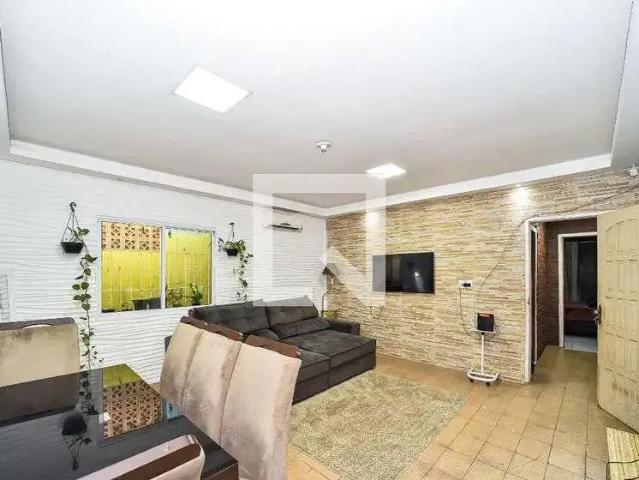 Casa / Sobrado para Venda em Porto Alegre/RS Sarandi 3 Quartos