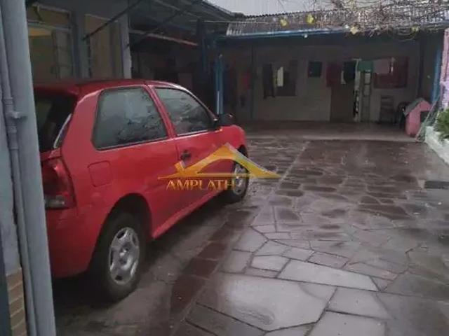 Casa / Sobrado para Venda em Porto Alegre/RS Sarandi 4 Quartos