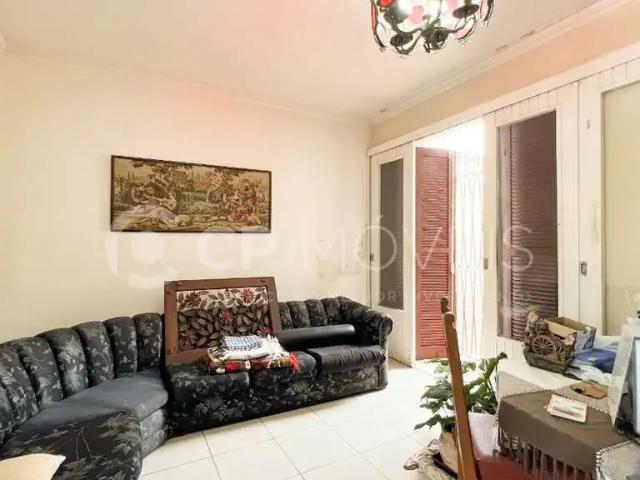 Casa / Sobrado para Venda em Porto Alegre/RS Sarandi 4 Quartos