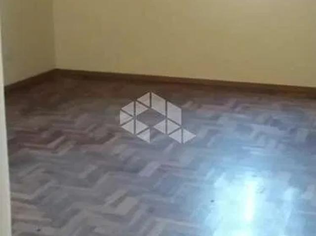 Casa / Sobrado para Venda em Porto Alegre/RS Sarandi 4 Quartos