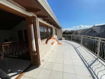 Casa / Sobrado para Venda em Porto Alegre/RS Sarandi 4 Quartos