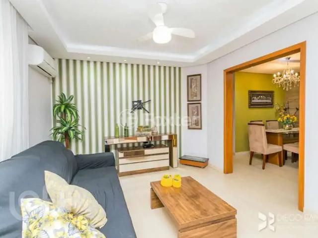 Casa / Sobrado para Venda em Porto Alegre/RS Sarandi 4 Quartos
