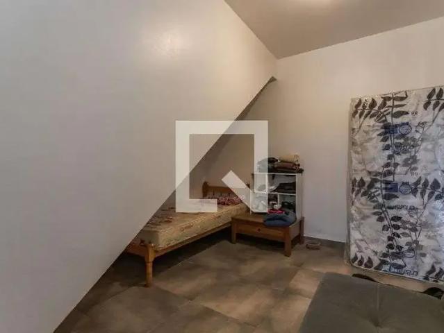 Casa / Sobrado para Venda em Porto Alegre/RS Sarandi 4 Quartos