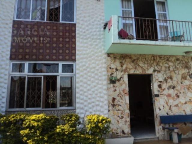 Casa / Sobrado para Venda em Porto Alegre/RS Sarandi 4 Quartos