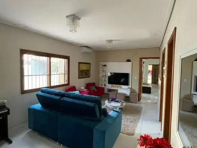 Casa / Sobrado para Venda em Porto Alegre/RS Sarandi 4 Quartos