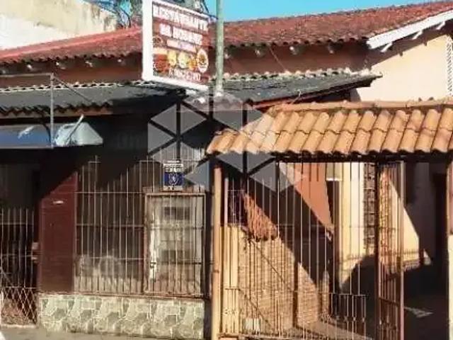 Casa / Sobrado para Venda em Porto Alegre/RS Sarandi 5 Quartos