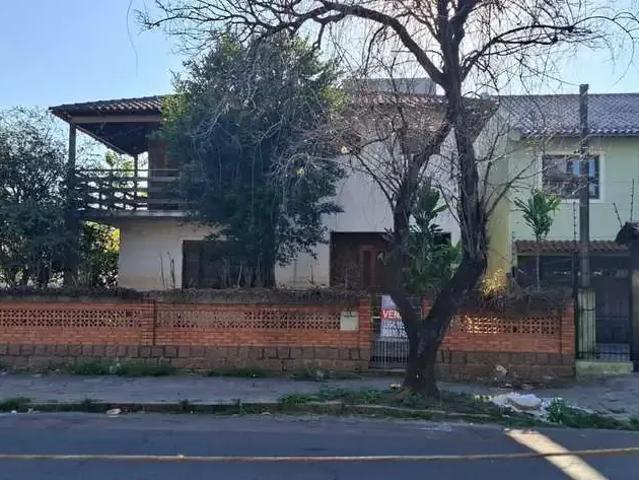 Casa / Sobrado para Venda em Porto Alegre/RS Sarandi 5 Quartos