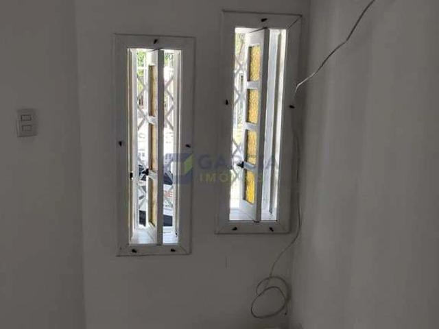 Casa / Sobrado para Venda em Porto Alegre/RS Sarandi 5 Quartos
