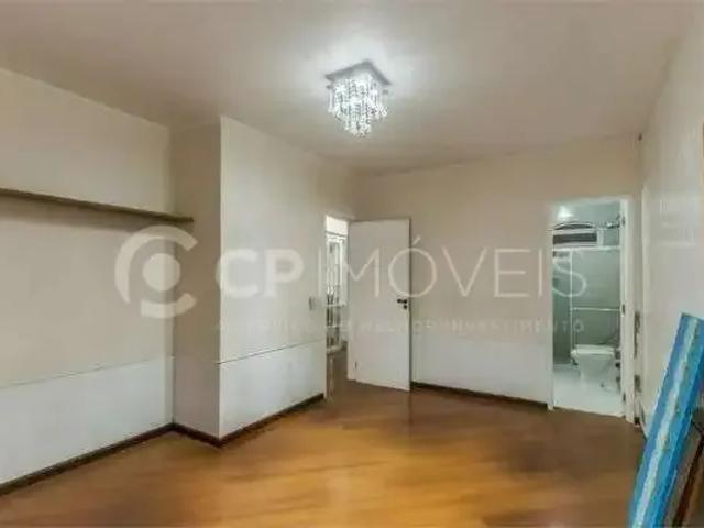 Casa / Sobrado para Venda em Porto Alegre/RS Sarandi 5 Quartos