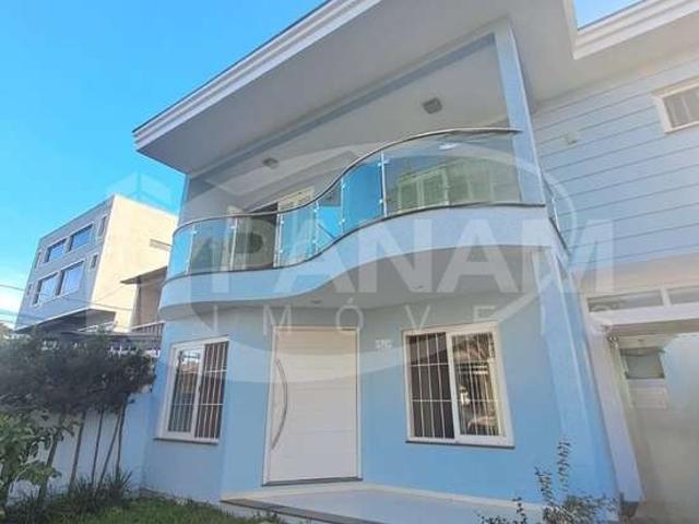 Casa / Sobrado para Venda em Porto Alegre/RS Sarandi 5 Quartos