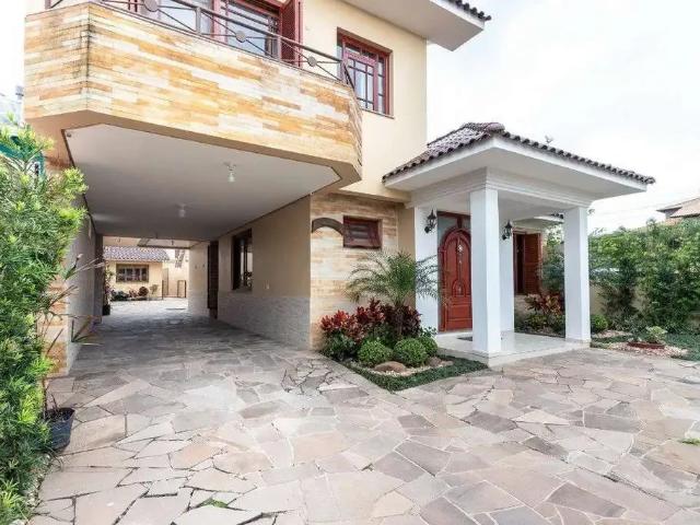 Casa / Sobrado para Venda em Porto Alegre/RS Serraria 3 Quartos