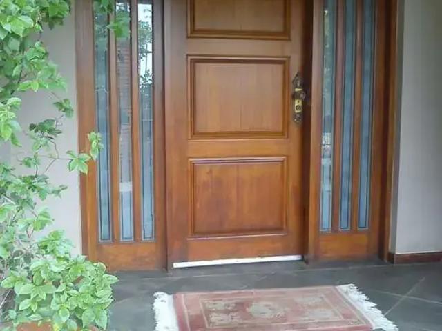 Casa / Sobrado para Venda em Porto Alegre/RS Serraria 3 Quartos