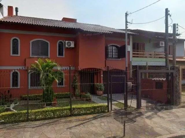 Casa / Sobrado para Venda em Porto Alegre/RS Serraria 3 Quartos