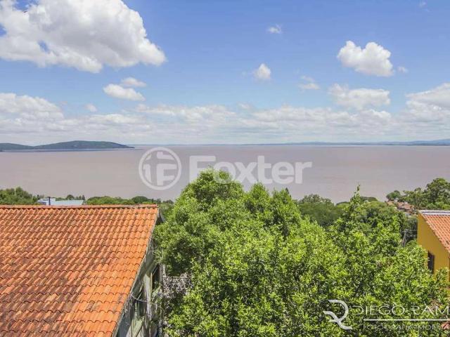Casa / Sobrado para Venda em Porto Alegre/RS Sétimo Céu 3 Quartos