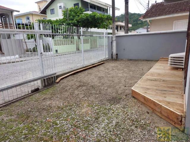 Casa / Sobrado para Venda em Porto Belo/SC Centro 2 Quartos