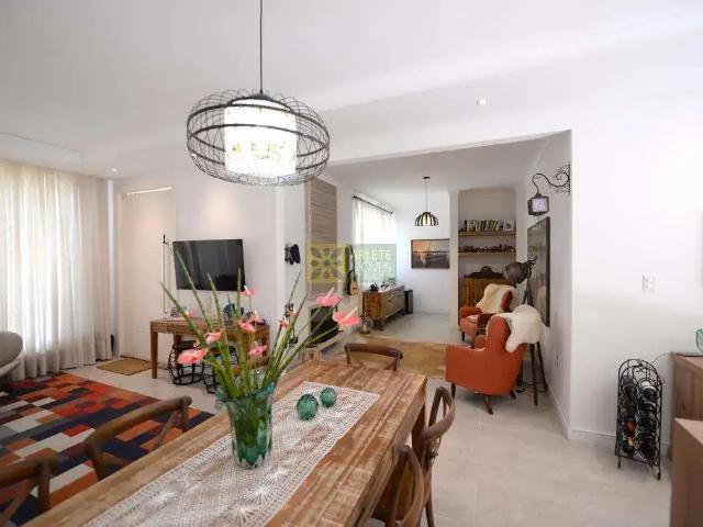 Casa / Sobrado para Venda em Porto Belo/SC Centro 3 Quartos