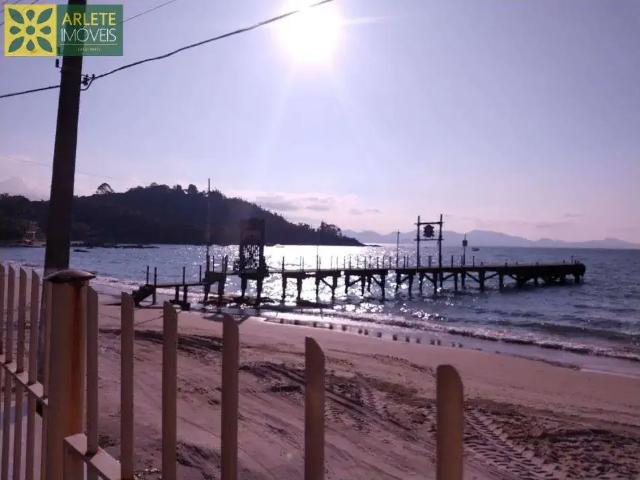 Casa / Sobrado para Venda em Porto Belo/SC Centro 3 Quartos