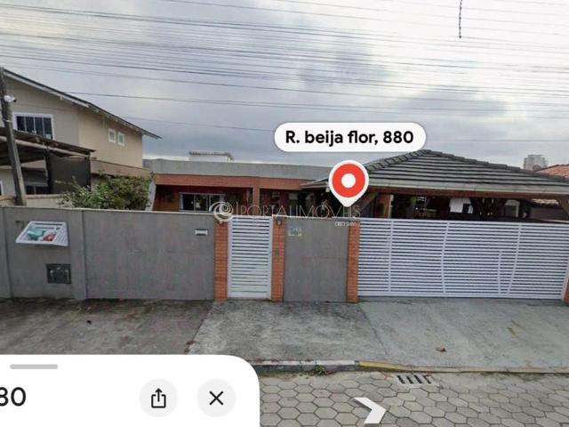 Casa / Sobrado para Venda em Porto Belo/SC Centro 4 Quartos