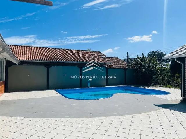 Casa / Sobrado para Venda em Porto Belo/SC Centro 5 Quartos