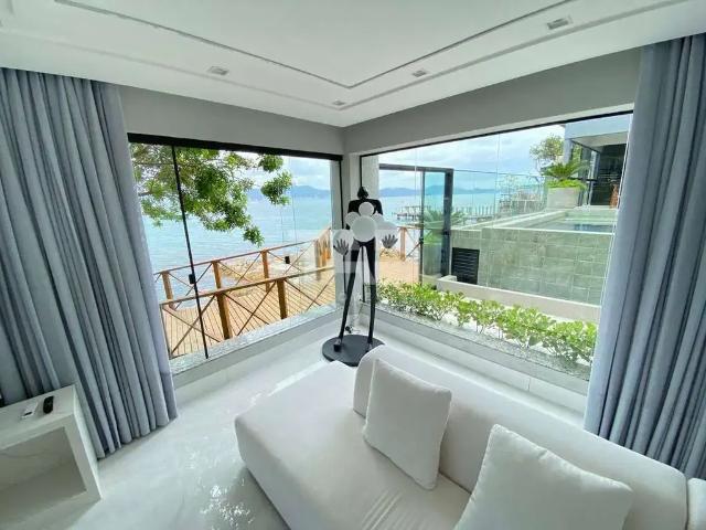 Casa / Sobrado para Venda em Porto Belo/SC Centro 7 Quartos