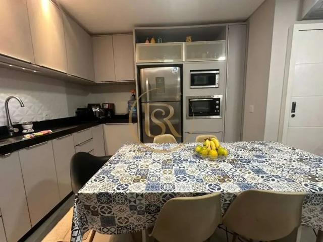 Casa / Sobrado para Venda em Porto Belo/SC Balneário Perequê 3 Quartos