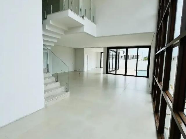Casa / Sobrado para Venda em Porto Belo/SC Jardim Dourado 3 Quartos