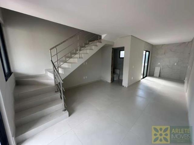 Casa / Sobrado para Venda em Porto Belo/SC Vila Nova 2 Quartos