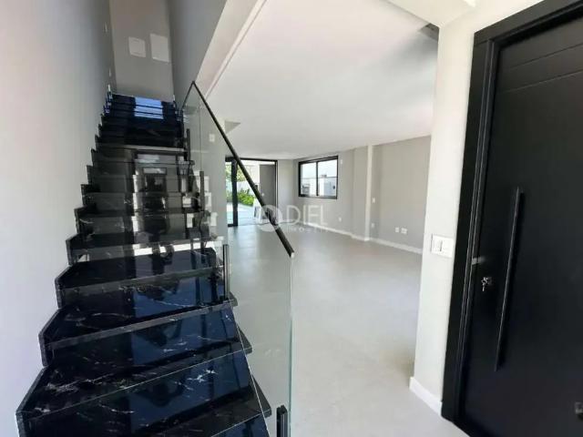 Casa / Sobrado para Venda em Porto Belo/SC Vila Nova 3 Quartos
