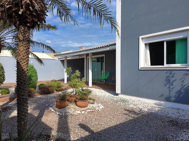 Casa / Sobrado para Venda em Porto Belo/SC Vila Nova 3 Quartos