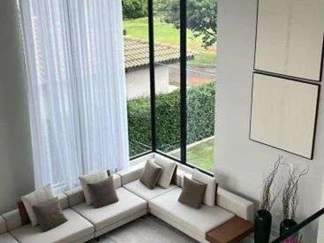 Casa / Sobrado para Venda em Porto Feliz/SP Centro 4 Quartos