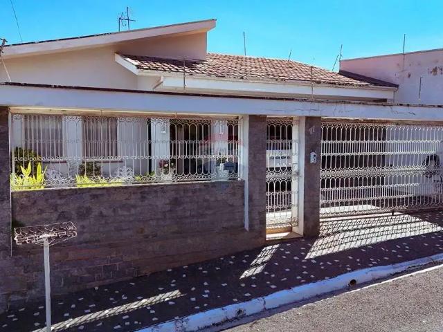 Casa / Sobrado para Venda em Porto Ferreira/SP Porto Novo 3 Quartos