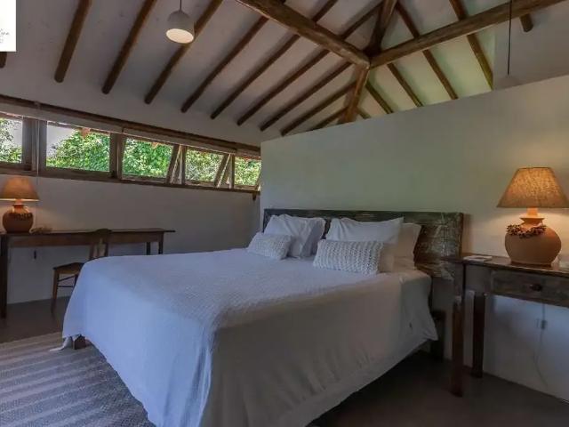 Casa / Sobrado para Venda em Porto Seguro/BA Trancoso 4 Quartos