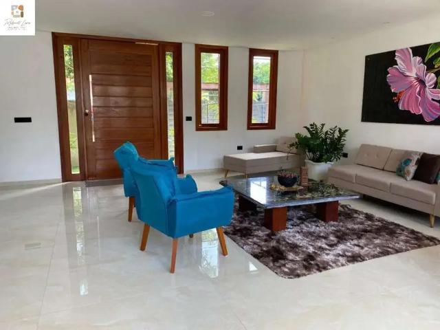 Casa / Sobrado para Venda em Porto Seguro/BA Arraial D´Ajuda 5 Quartos