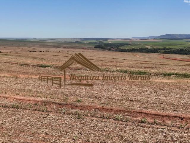 Casa / Sobrado para Venda em Porangaba/SP Área Rural de Porangaba