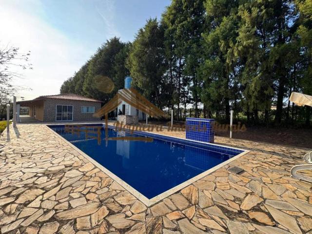 Casa / Sobrado para Venda em Porangaba/SP Área Rural de Porangaba 4 Quartos