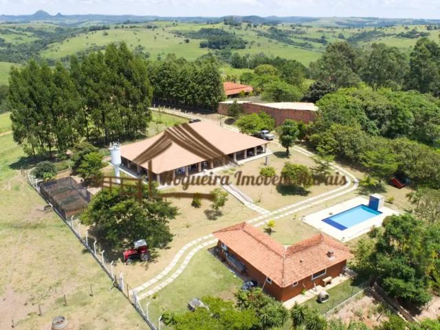 Casa / Sobrado para Venda em Porangaba/SP Área Rural de Porangaba 4 Quartos