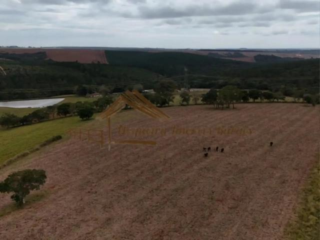 Casa / Sobrado para Venda em Porangaba/SP Área Rural de Porangaba