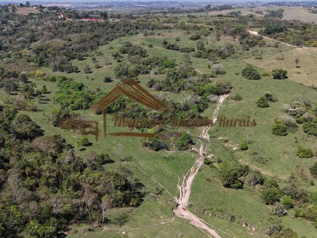 Casa / Sobrado para Venda em Porangaba/SP Área Rural de Porangaba