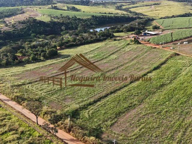 Casa / Sobrado para Venda em Porangaba/SP Área Rural de Porangaba