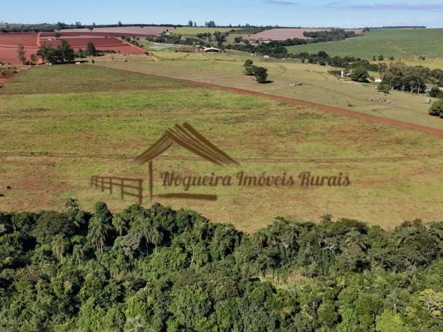 Casa / Sobrado para Venda em Porangaba/SP Área Rural de Porangaba