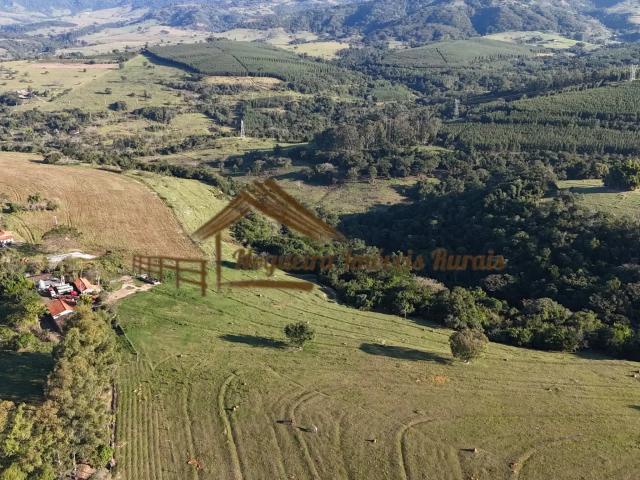 Casa / Sobrado para Venda em Porangaba/SP Área Rural de Porangaba
