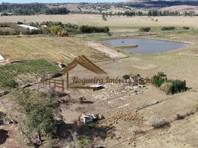 Casa / Sobrado para Venda em Porangaba/SP Área Rural de Porangaba