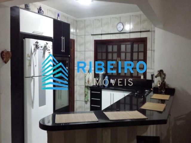 Casa / Sobrado para Venda em Porangaba/SP Centro 3 Quartos