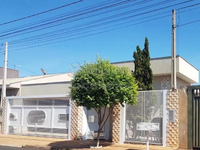 Casa / Sobrado para Venda em Potirendaba/SP Jardim Do Bosque 3 Quartos