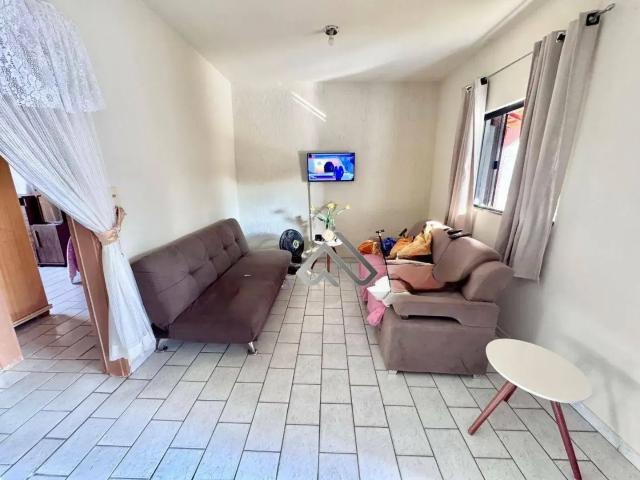 Casa / Sobrado para Venda em Pouso Alegre/MG Árvore Grande 2 Quartos