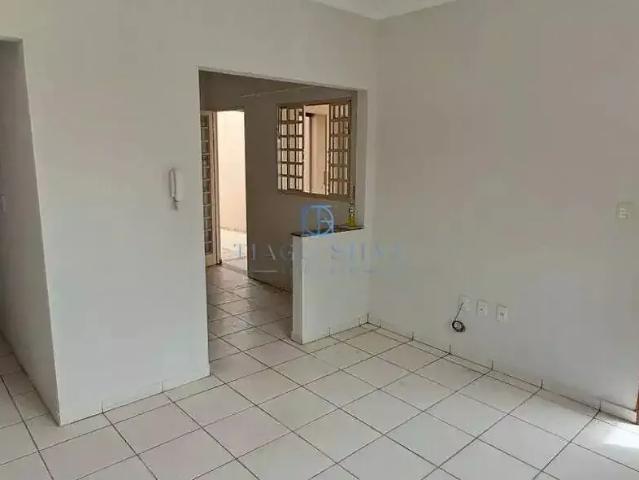 Casa / Sobrado para Venda em Pouso Alegre/MG Centro 3 Quartos