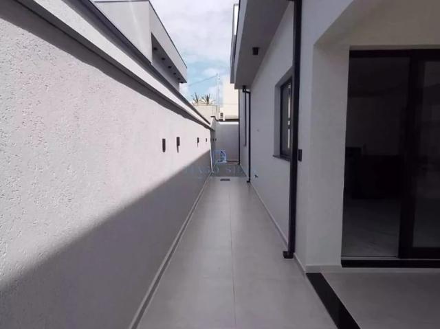 Casa / Sobrado para Venda em Pouso Alegre/MG Centro 3 Quartos