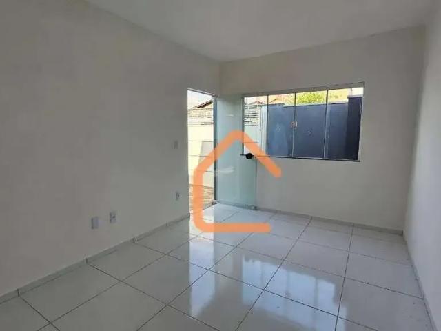 Casa / Sobrado para Venda em Pouso Alegre/MG Cidade Vergani 3 Quartos