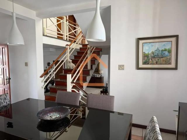 Casa / Sobrado para Venda em Pouso Alegre/MG Fátima I 3 Quartos